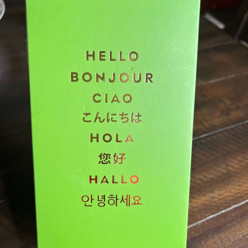 Kate Spade - Picture 4 of 4